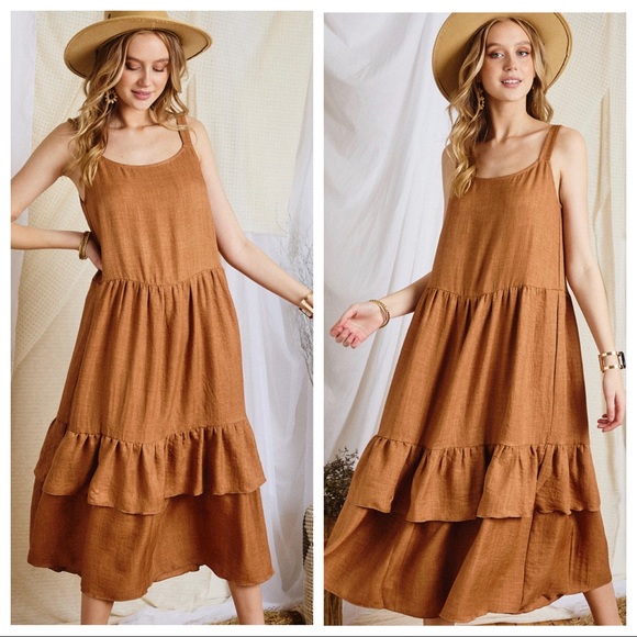 Boho Chic Solid Tiered Midi Dress - Picture 3 of 4